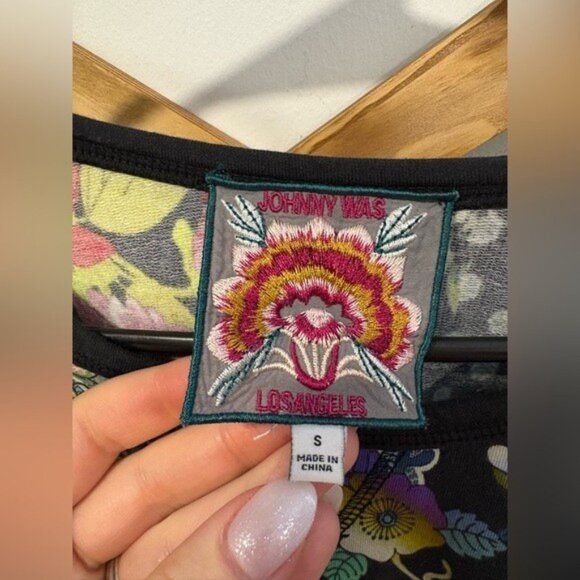 Johnny Was Black Dreamer Velvet Mix Sweatshirt. - Picture 6 of 7